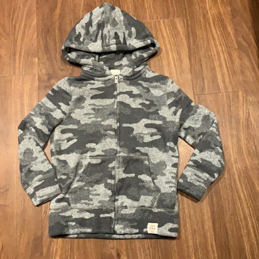 Gap Gray Camo Hoodie - Size 6